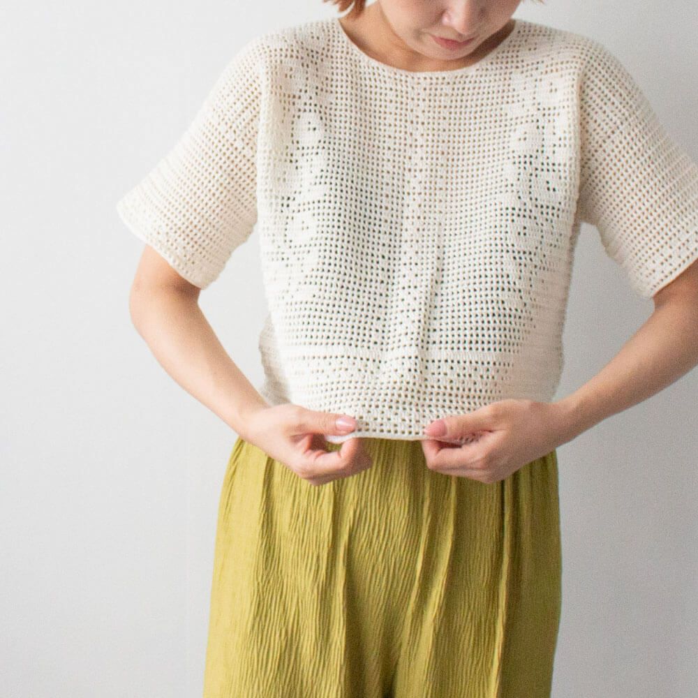 MK-026】花模様の方眼編みプルオーバー 毛糸とレシピ セット | Seeknit